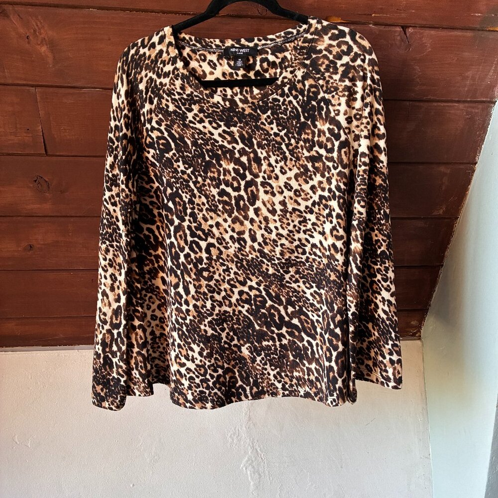 Nine West Leopard Velvet Long Sleeve Tunic Size Medium
